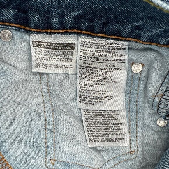 Levi's Men's 550 Relaxed Fit Jeans - Picture 11 of 14